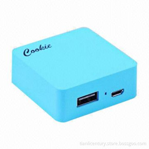 Power Bank, Pocket Size and Li-ion Polymer Battery, Capacity 2,800mAh